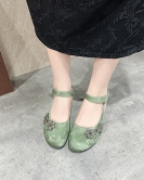 Flat -bottomed shoes female round head low heel net gauze Mary Zhen single shoes new Chinese national style flowers