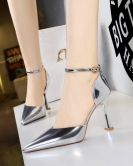 Banquet high -heeled shoes Women's shoes wine glass heel high heel pointed pointed pointed and hollow hollow space with sandals with sandals