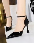 Banquet high -heeled shoes Women's shoes wine glass heel high heel pointed pointed pointed and hollow hollow space with sandals with sandals