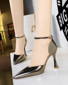 Banquet high -heeled shoes Women's shoes wine glass heel high heel pointed pointed pointed and hollow hollow space with sandals with sandals
